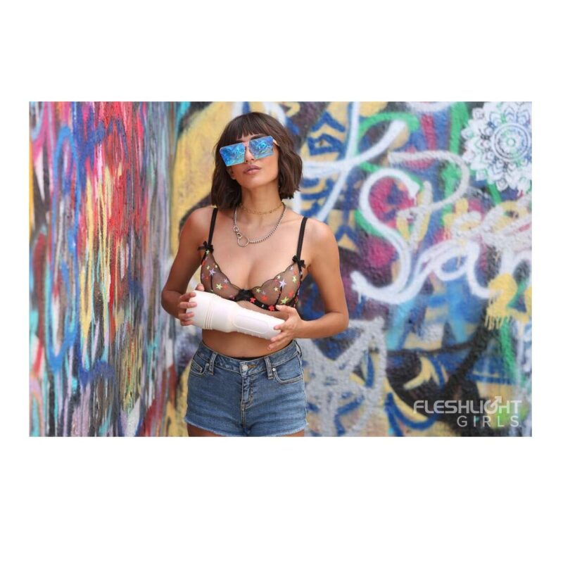 Fleshlight: Janice Griffith Eden