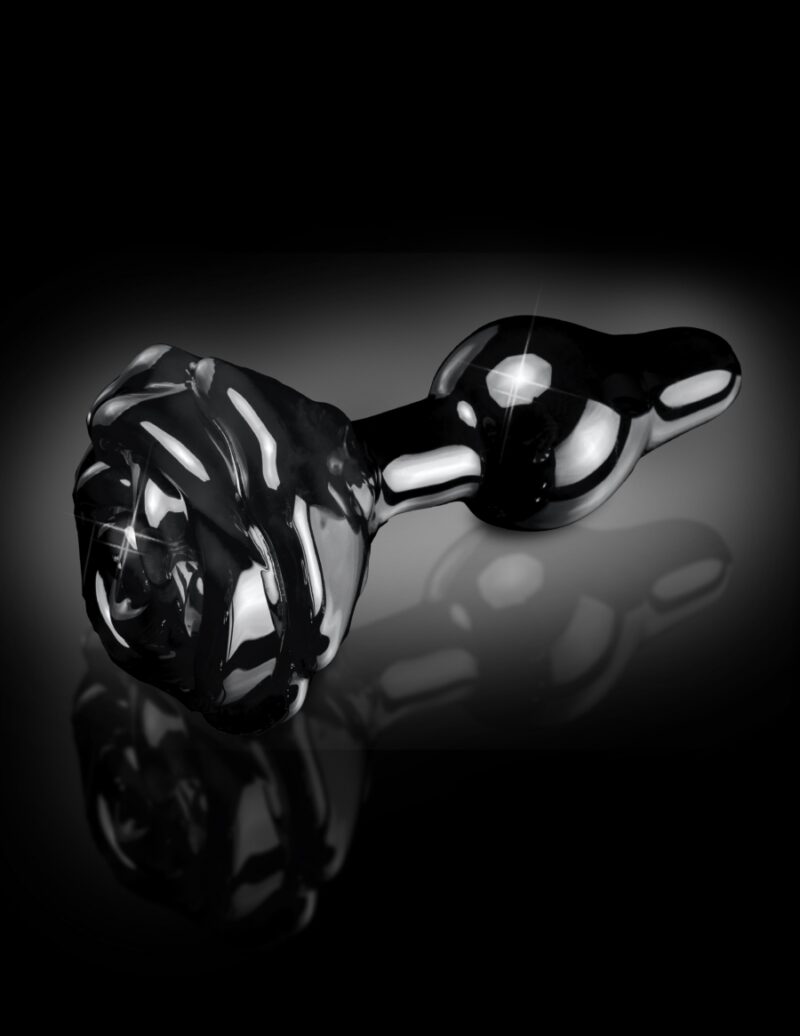 Icicles No. 77 Black