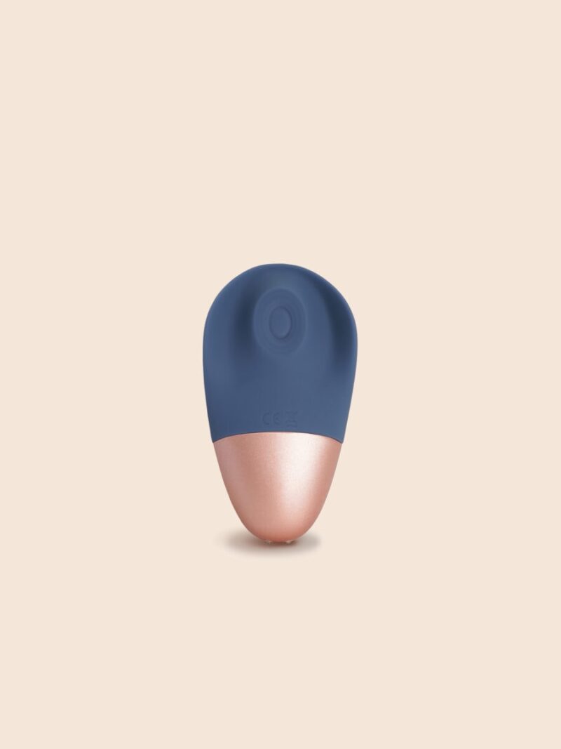 Deia - The Arouser - Thumping Clitoral Stimulator