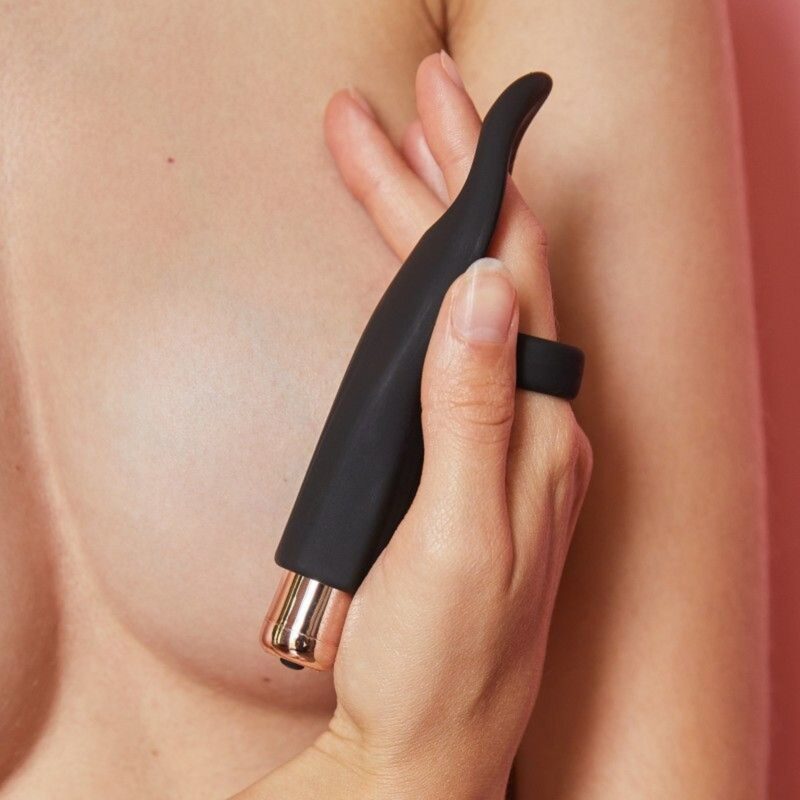 LoveToLove - Tickle Me - Finger Vibe