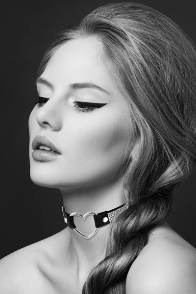 Bijoux Pour Toi - Rhinestones Silver Heart Choker